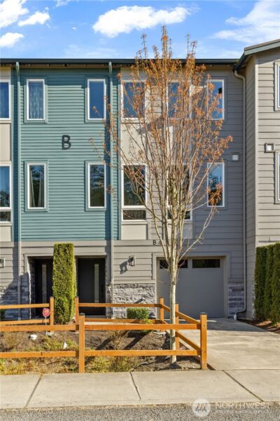 17905 35th Avenue SE #B4, Bothell, WA 98012