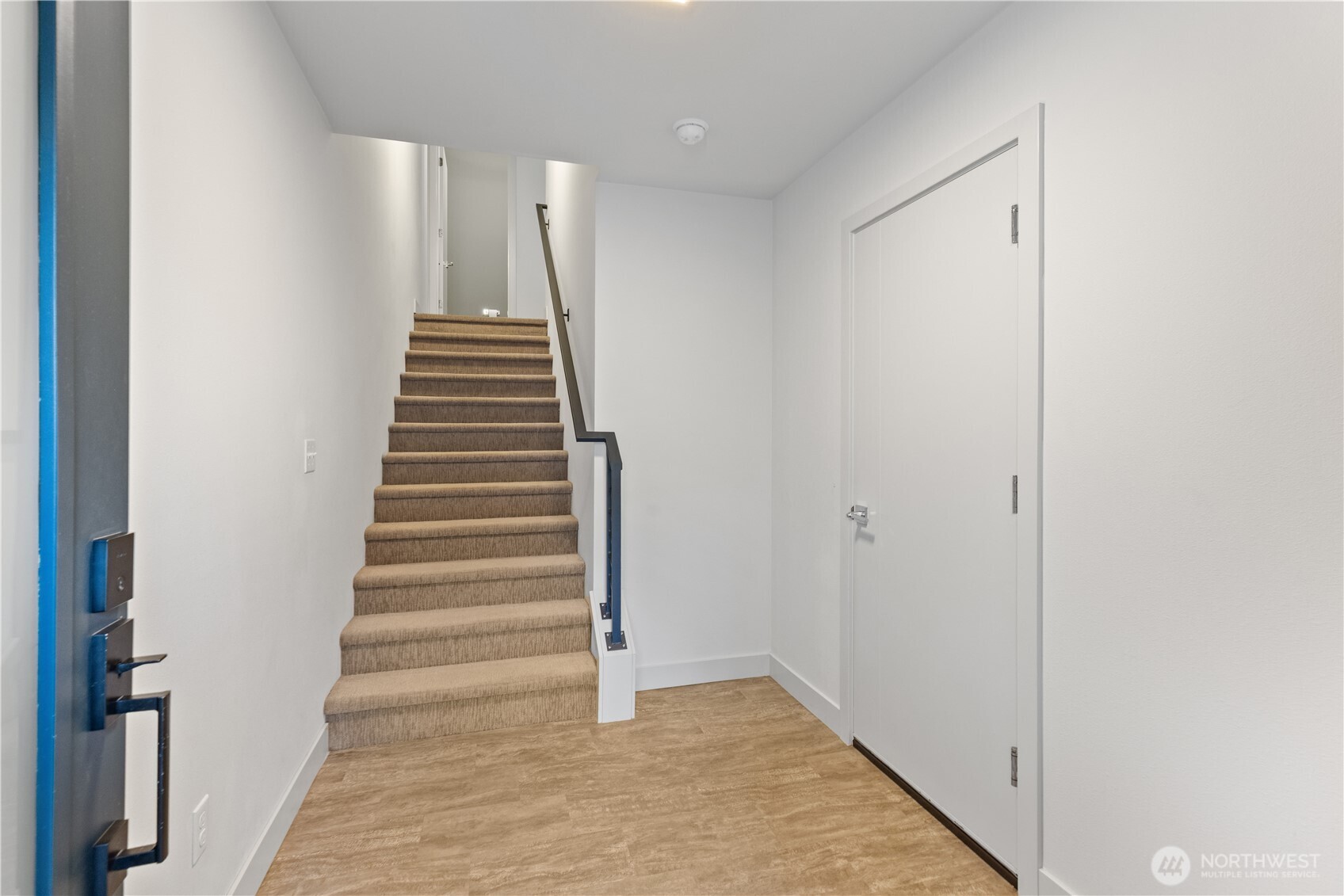 17905 35th Avenue SE #B4, Bothell, WA 98012