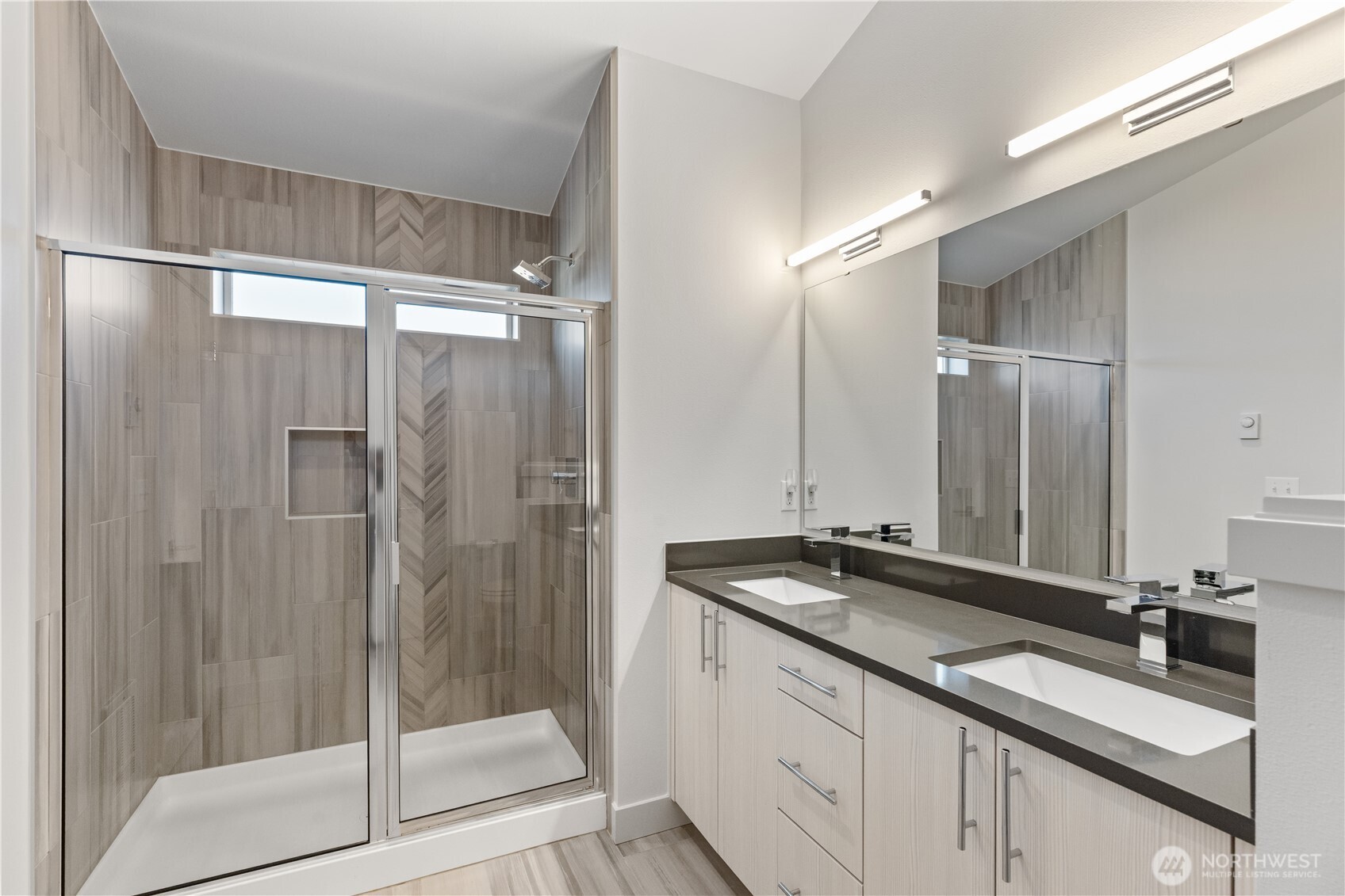 17905 35th Avenue SE #B4, Bothell, WA 98012