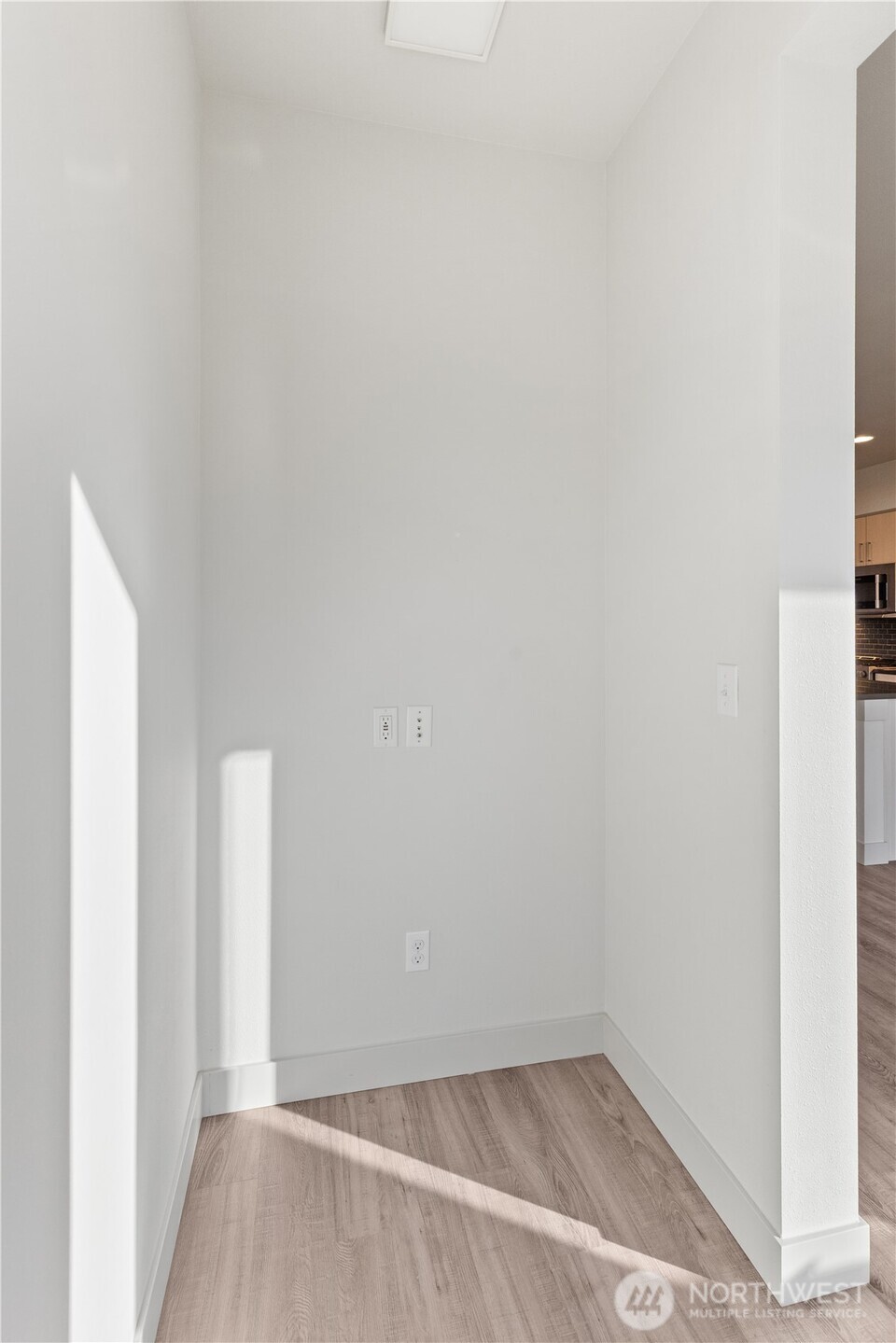 17905 35th Avenue SE #B4, Bothell, WA 98012