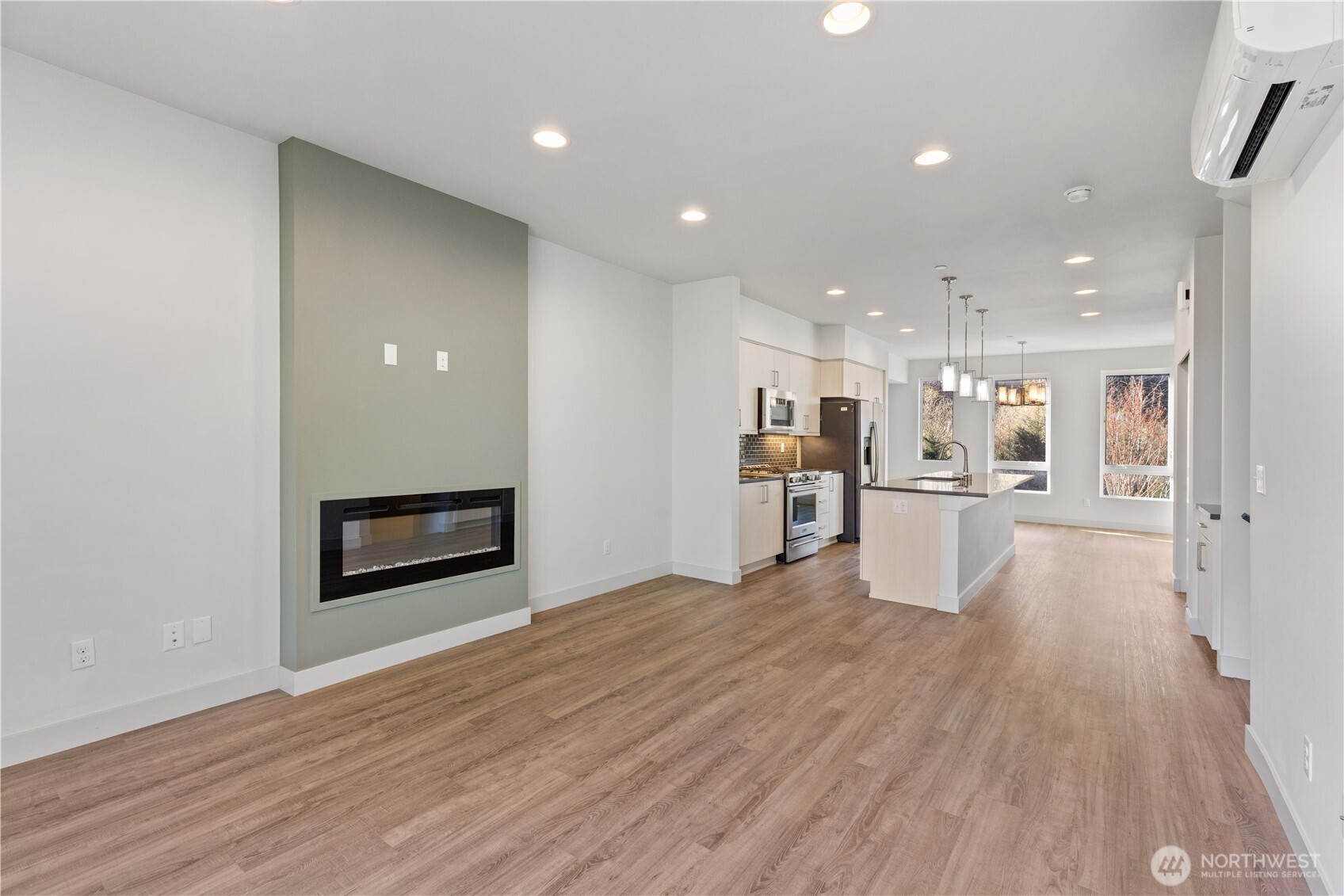 17905 35th Avenue SE #B4, Bothell, WA 98012