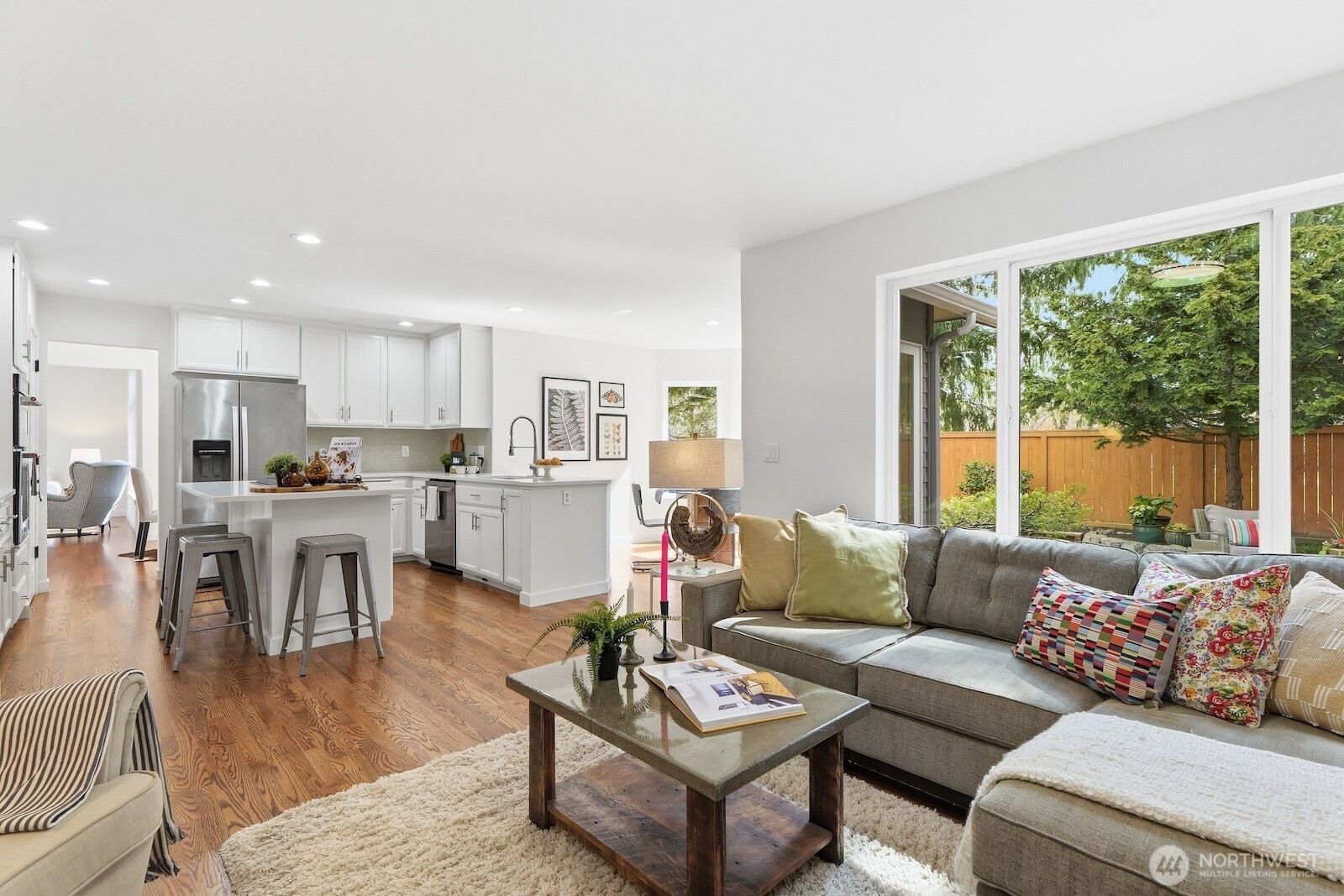 565 SE 9th Street , North Bend, WA 98045