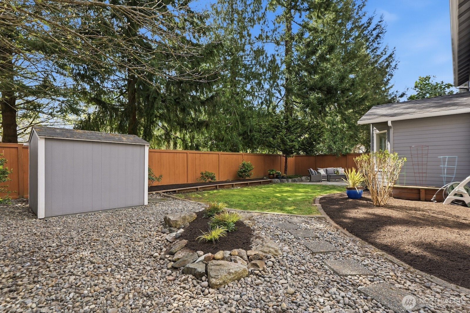 565 SE 9th Street , North Bend, WA 98045