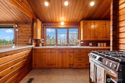 11224 SE 76th Street , Newcastle, WA 98056 - Photo 29