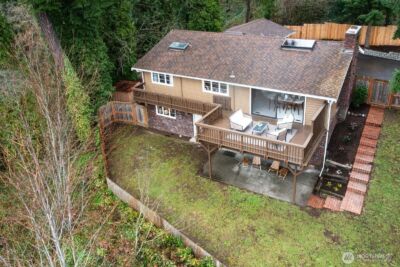 11224 SE 76th Street , Newcastle, WA 98056 - Photo 36