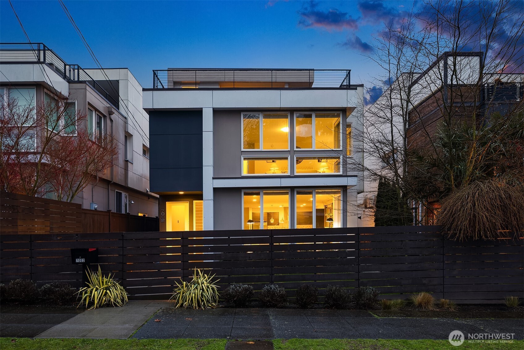 7002 23rd Avenue NW, Seattle, WA 98117