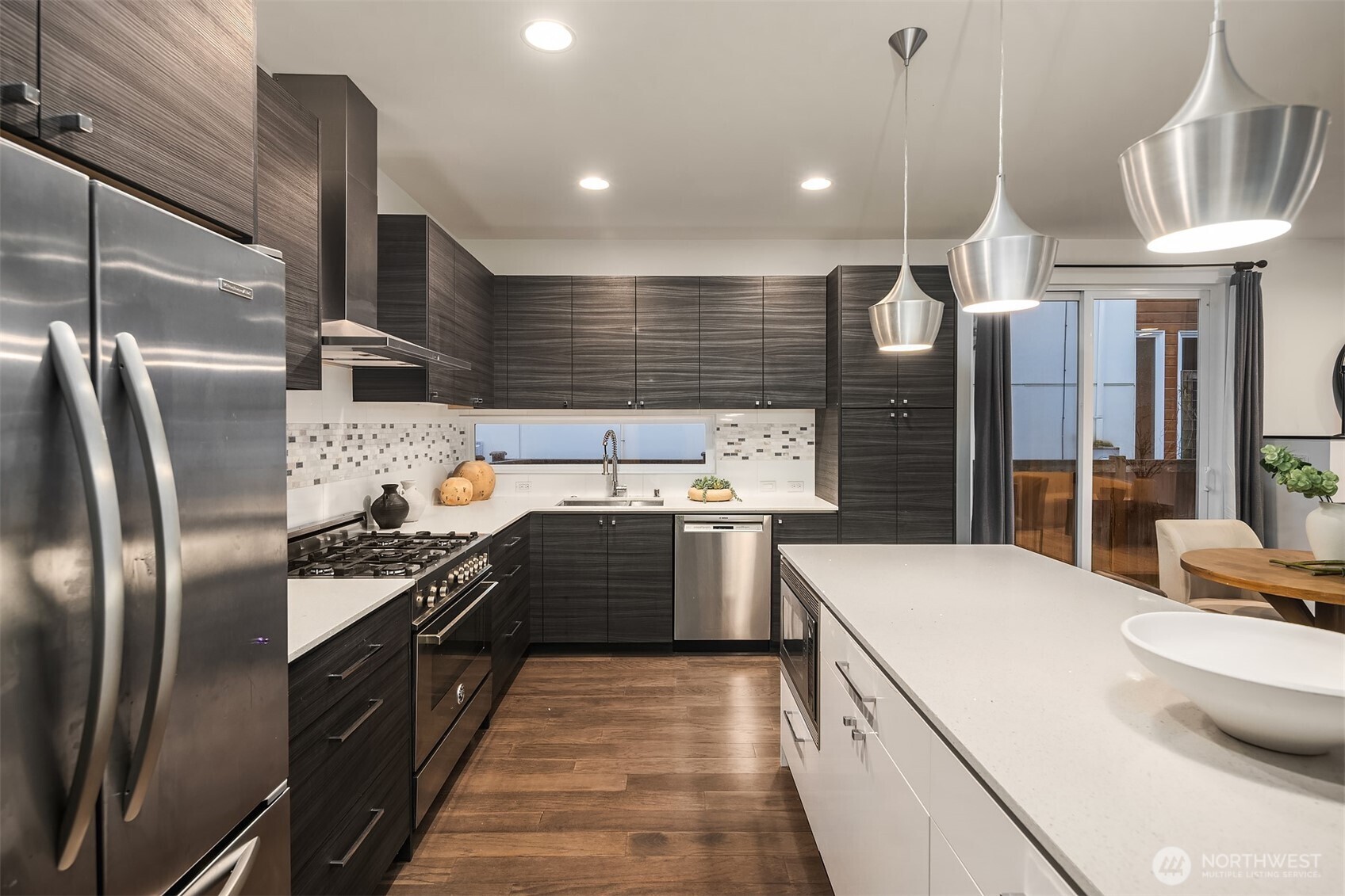 7002 23rd Avenue NW, Seattle, WA 98117