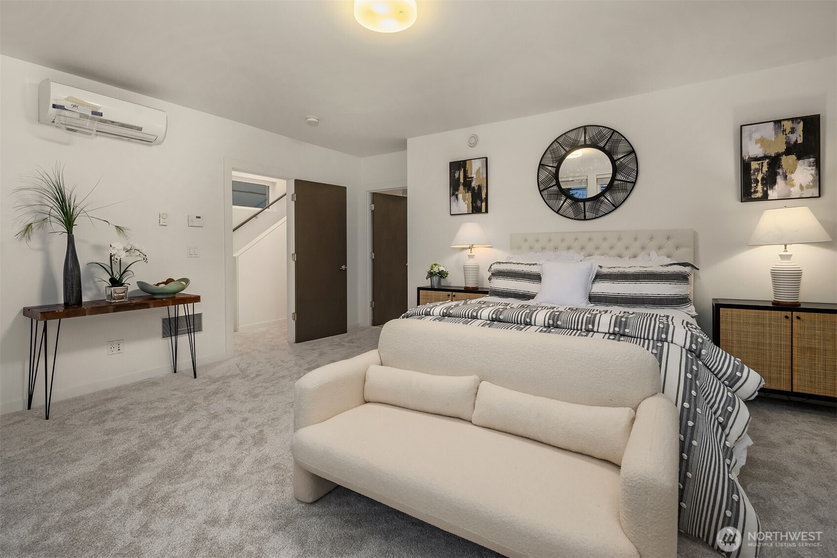 7002 23rd Avenue NW, Seattle, WA 98117