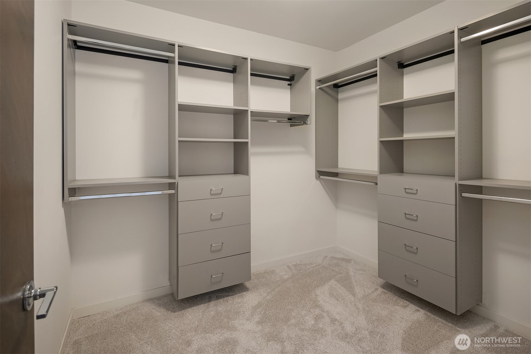 7002 23rd Avenue NW, Seattle, WA 98117