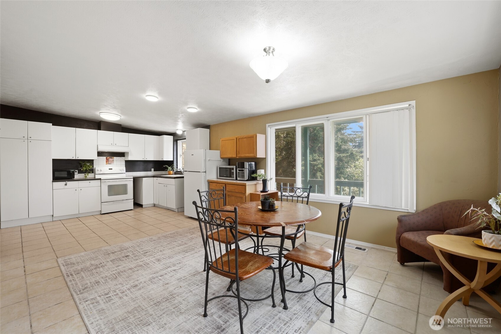 2030 S Kent Des Moines Road , Des Moines, WA 98198