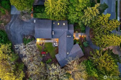 2001 77th Avenue NE, Medina, WA 98039 - Photo 23