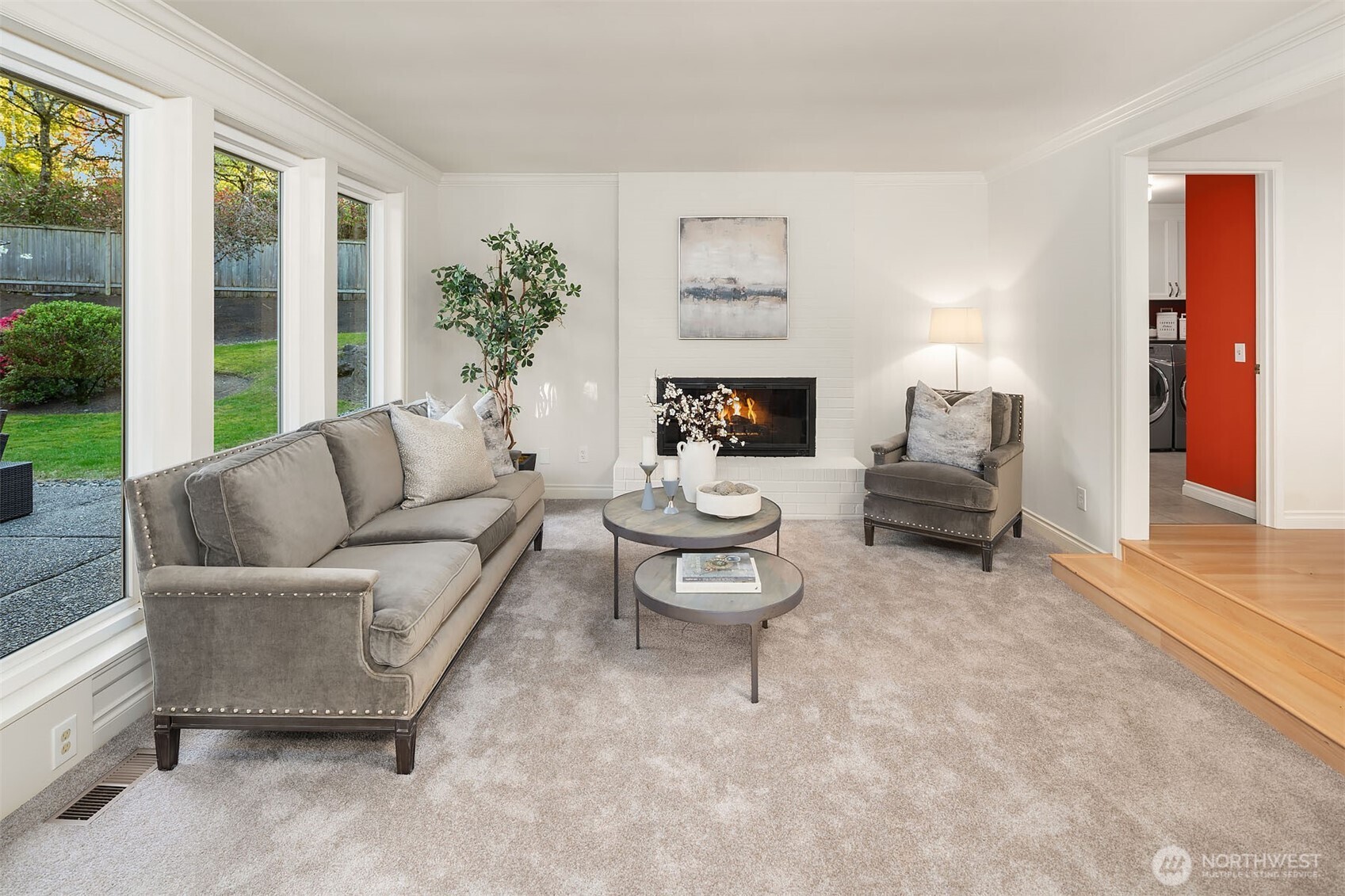 2001 77th Avenue NE, Medina, WA 98039