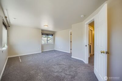 1150 E 41st ST , Tacoma, WA 98404 - Photo 9