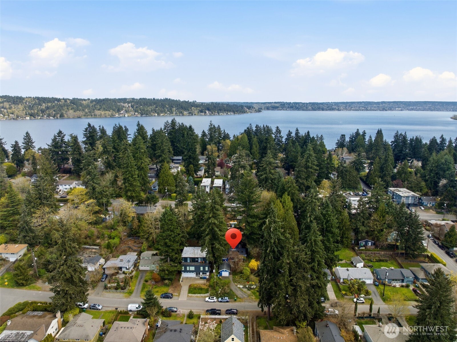 9730 46th Avenue NE, Seattle, WA 98115