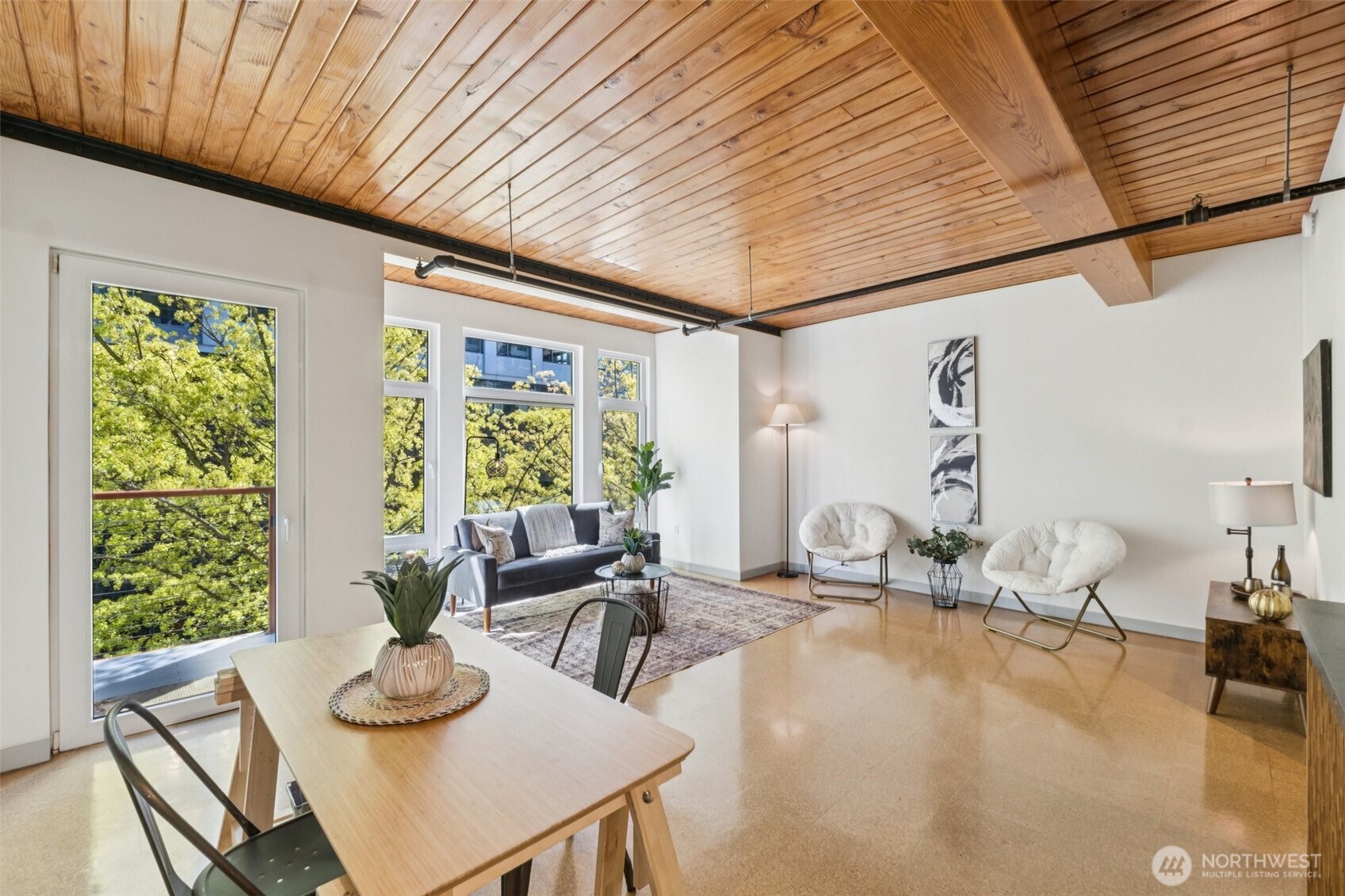 401 9th Avenue N #201, Seattle, WA 98109-4723