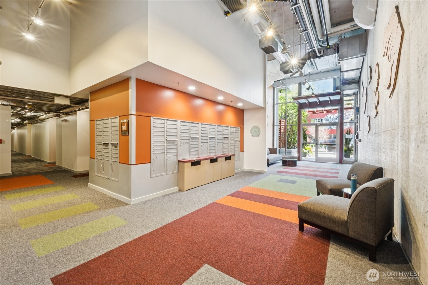 401 9th Avenue N #201, Seattle, WA 98109-4723