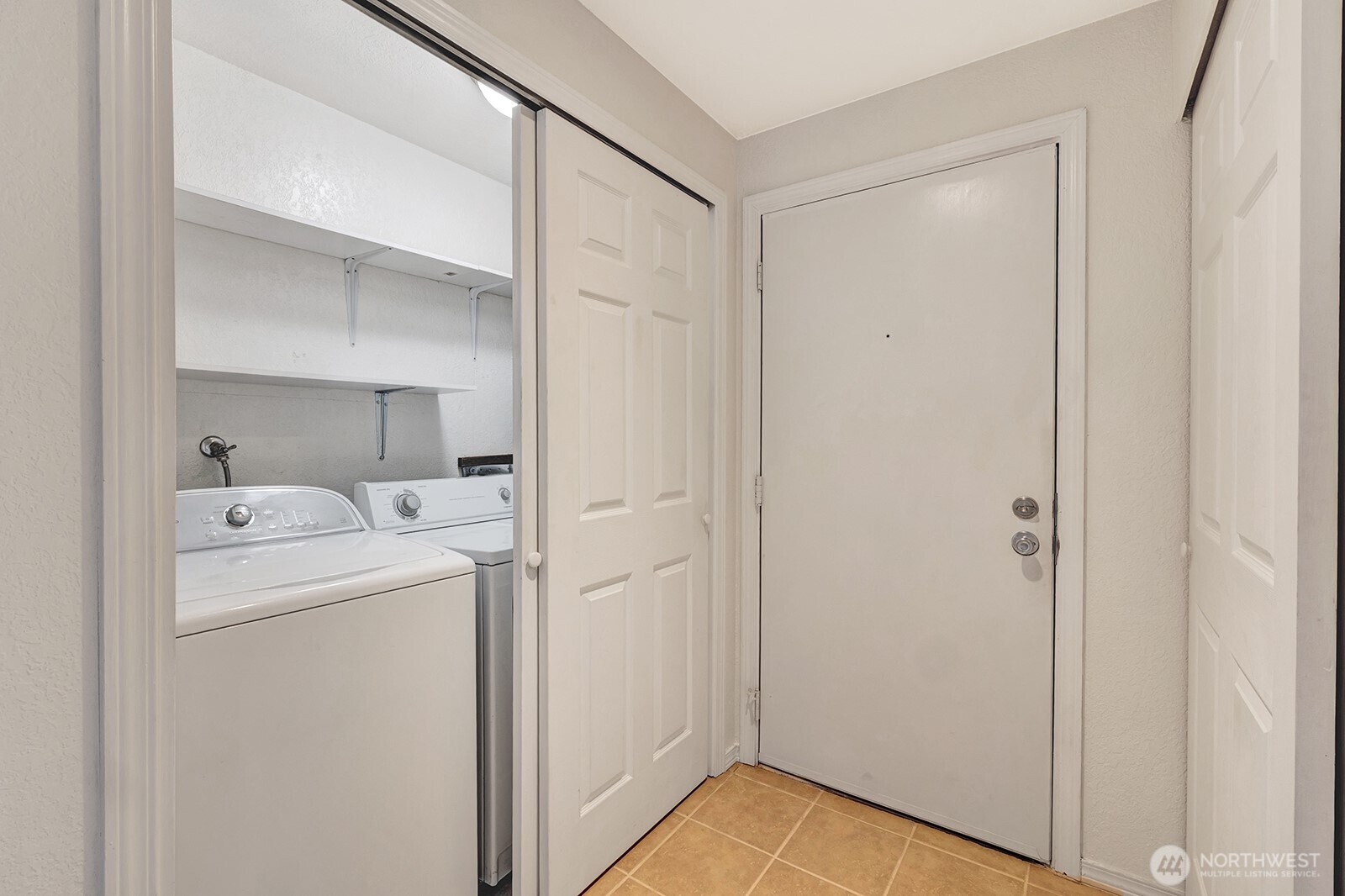 1321 S Puget Drive #E-33, Renton, WA 98055
