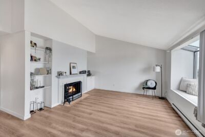1321 S Puget Drive #E-33, Renton, WA 98055