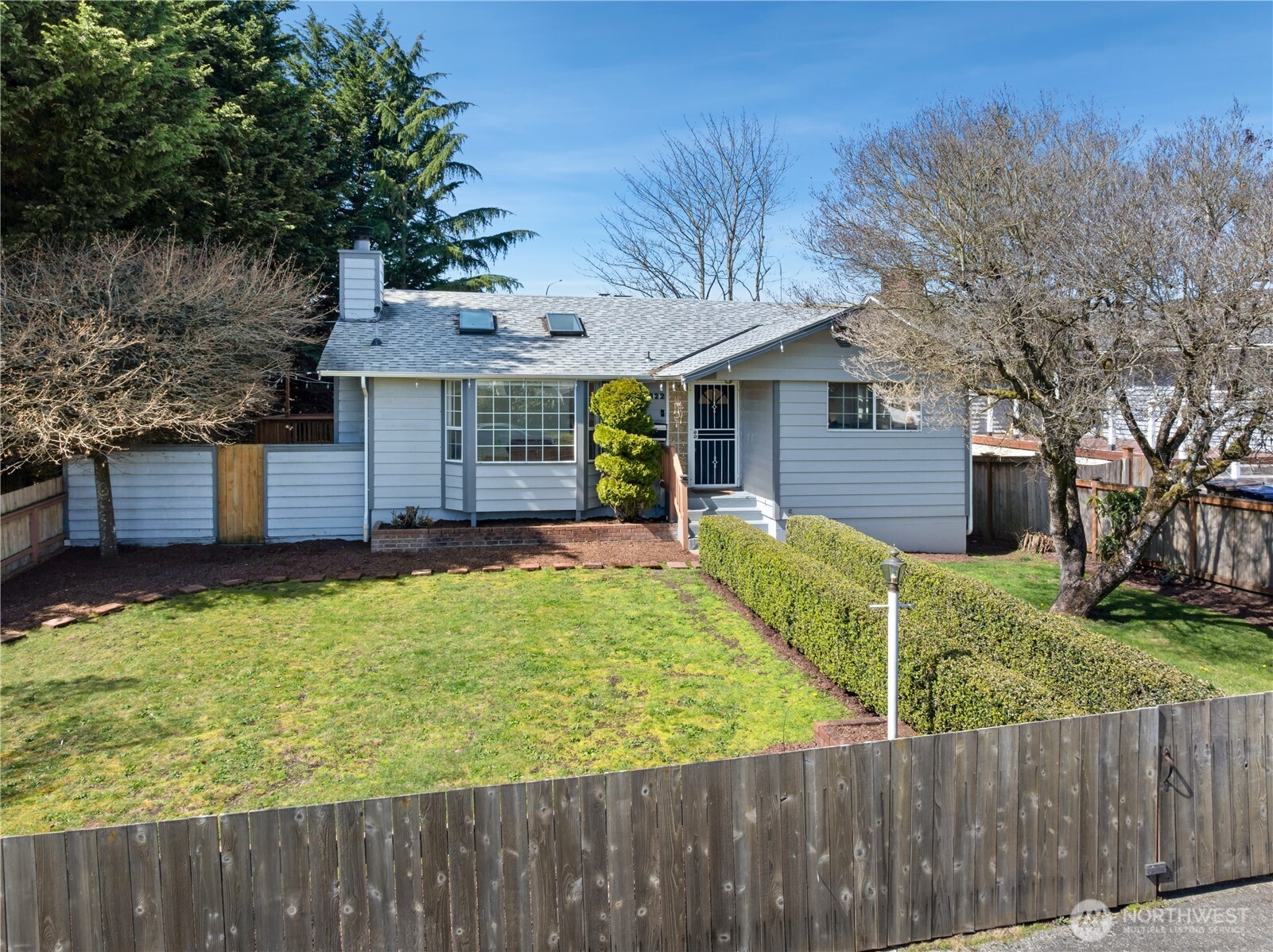 822 S Winnifred Street , Tacoma, WA 98465