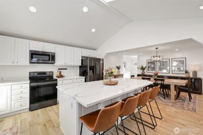 822 S Winnifred Street , Tacoma, WA 98465 - Photo 14