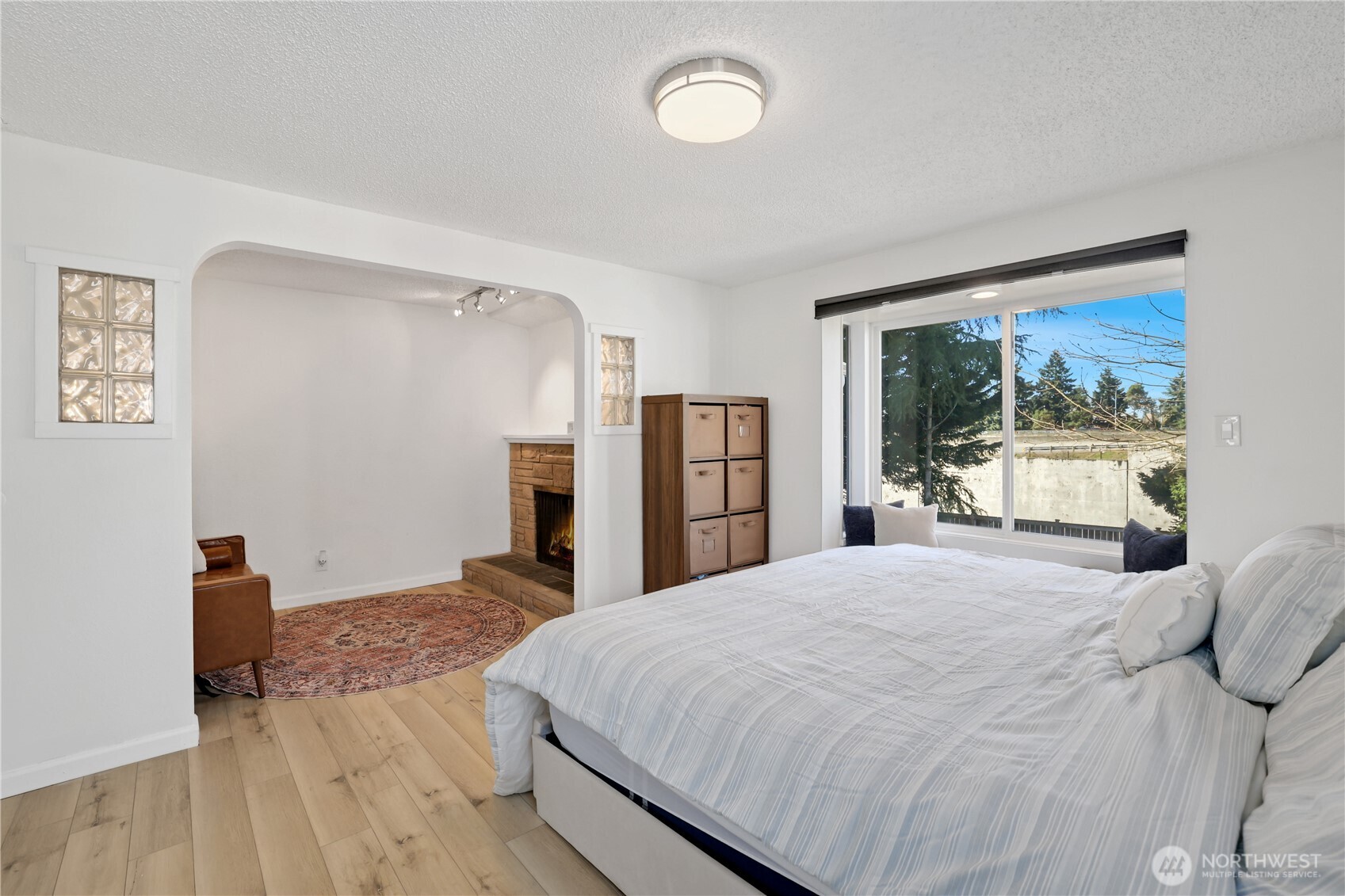 822 S Winnifred Street , Tacoma, WA 98465