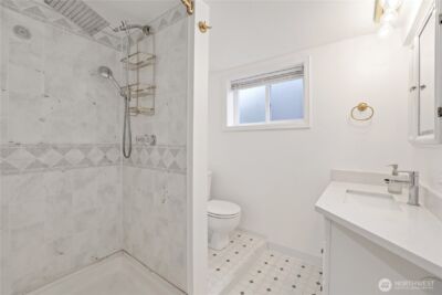 822 S Winnifred Street , Tacoma, WA 98465 - Photo 24