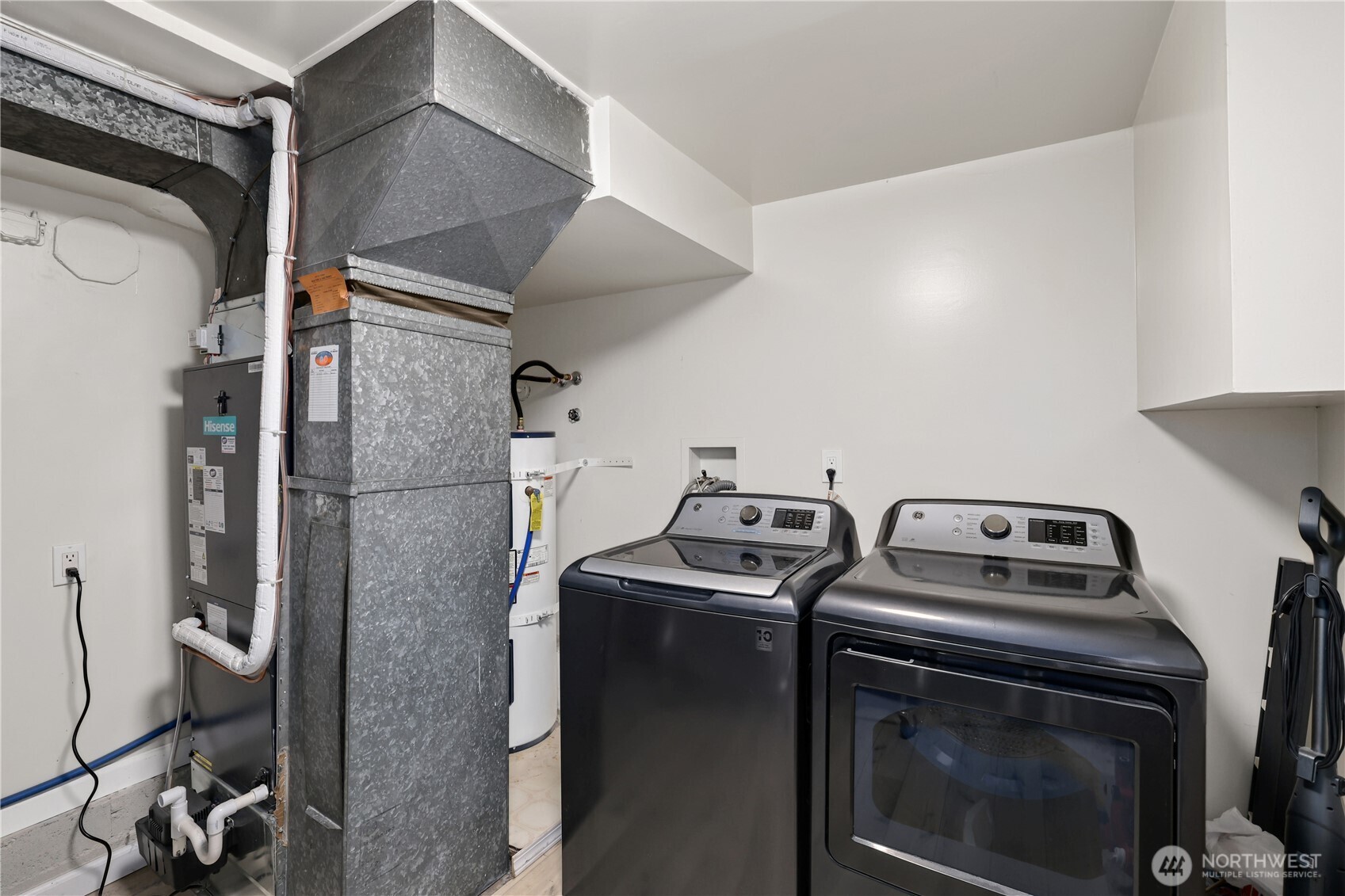 822 S Winnifred Street , Tacoma, WA 98465