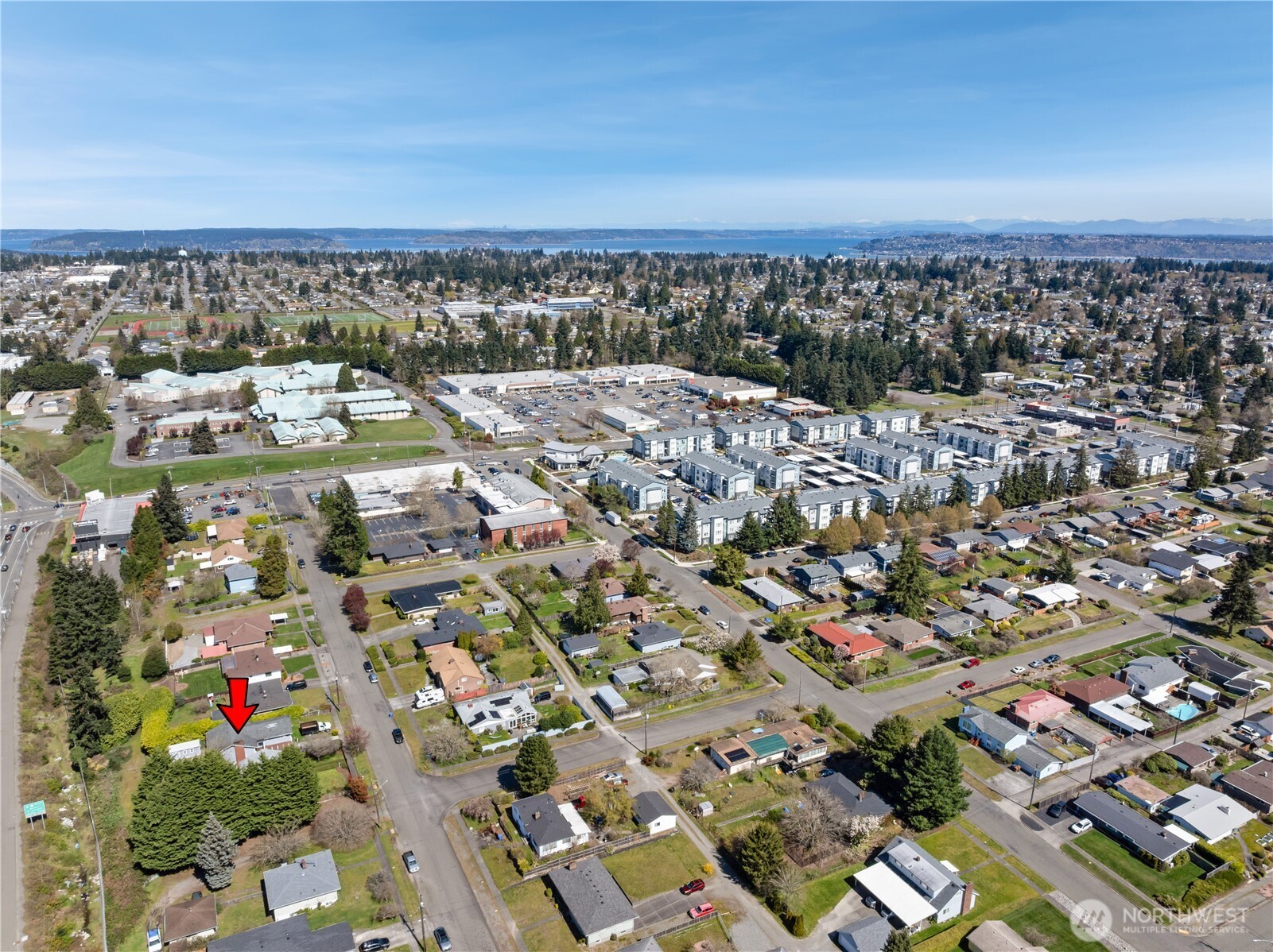 822 S Winnifred Street , Tacoma, WA 98465