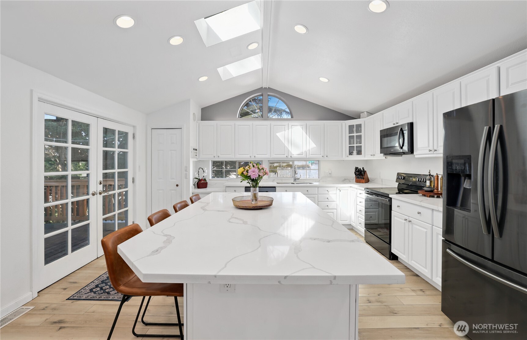 822 S Winnifred Street , Tacoma, WA 98465