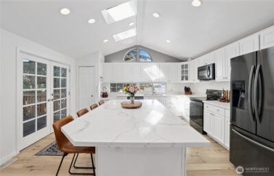 822 S Winnifred Street , Tacoma, WA 98465 - Photo 9