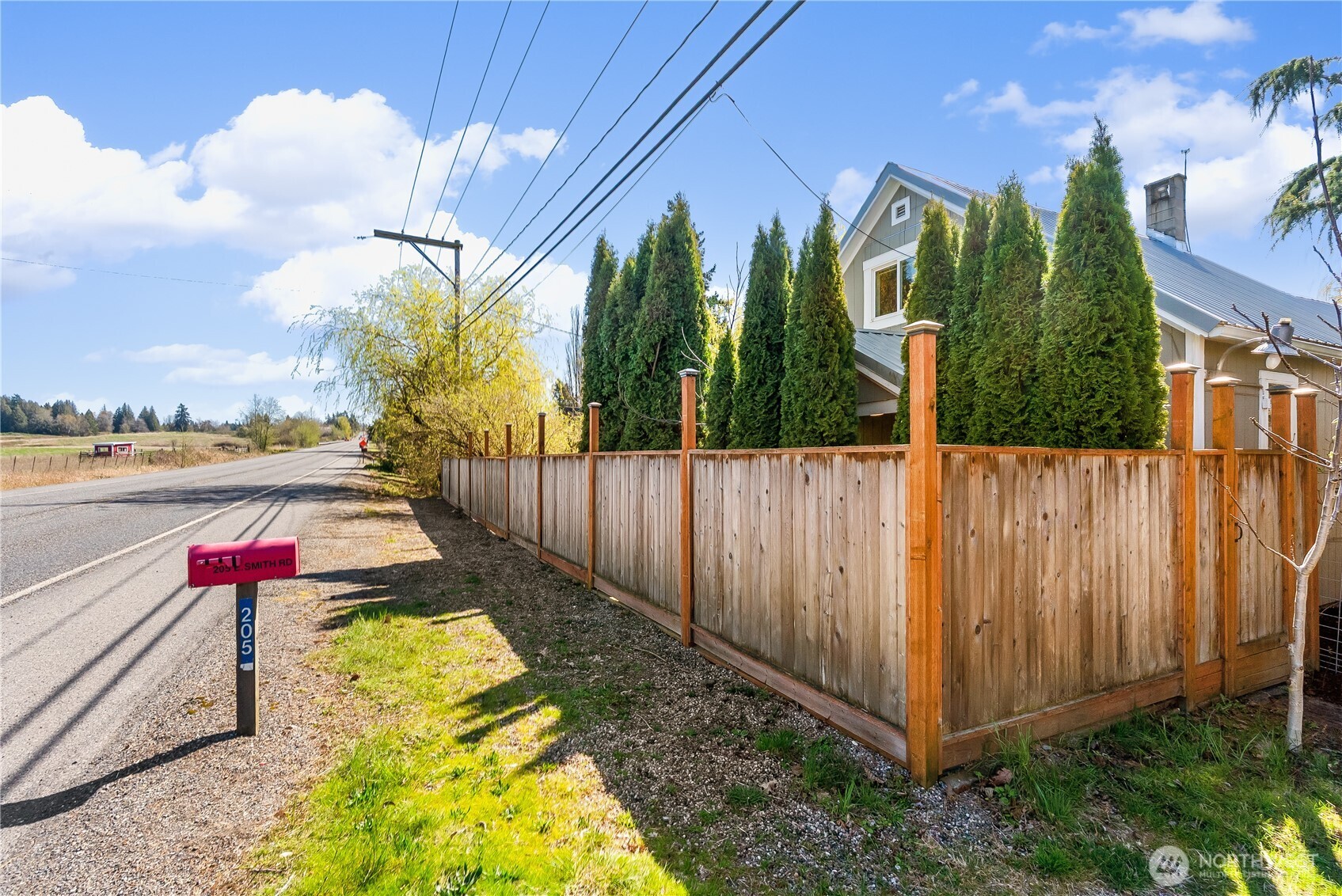 205 E Smith Road , Bellingham, WA 98226