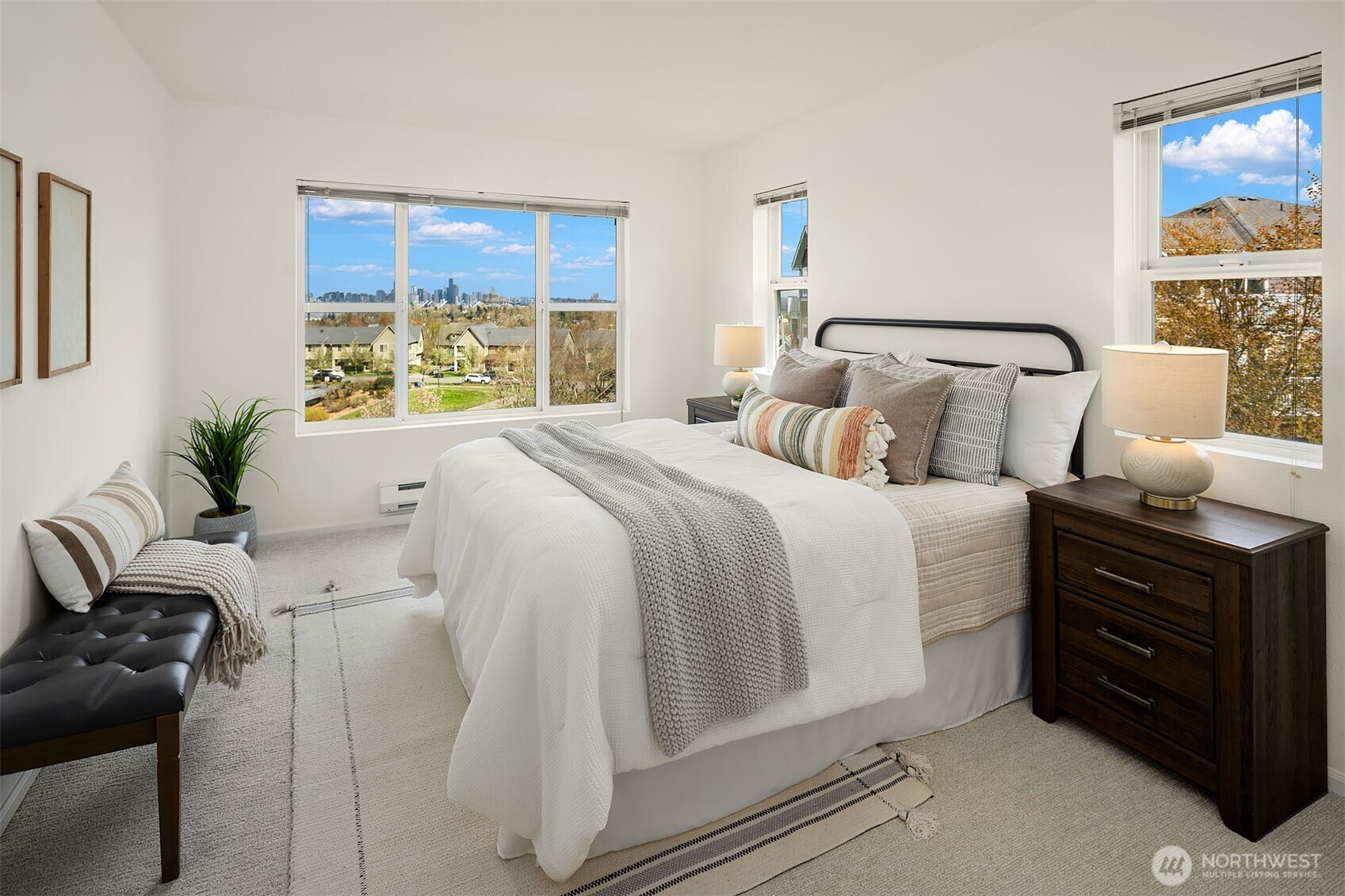 2946 SW Raymond Street #805, Seattle, WA 98126