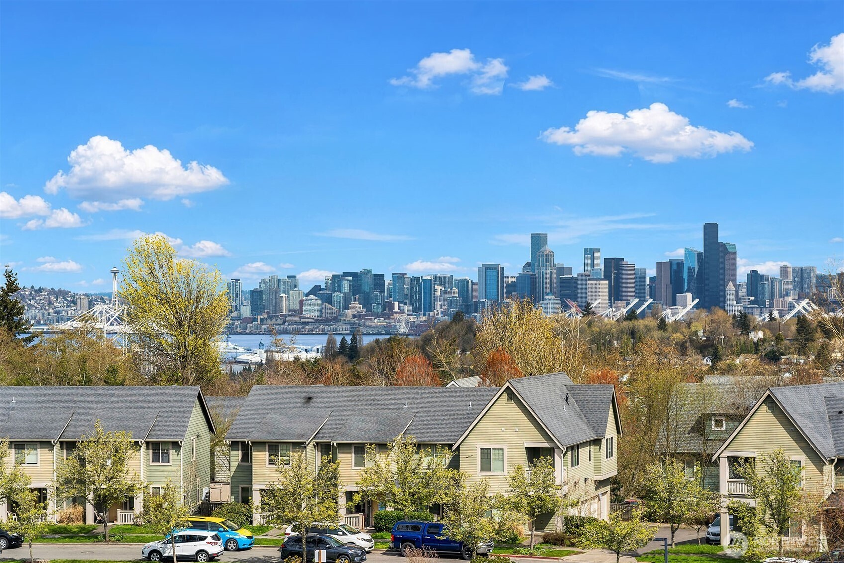 2946 SW Raymond Street #805, Seattle, WA 98126
