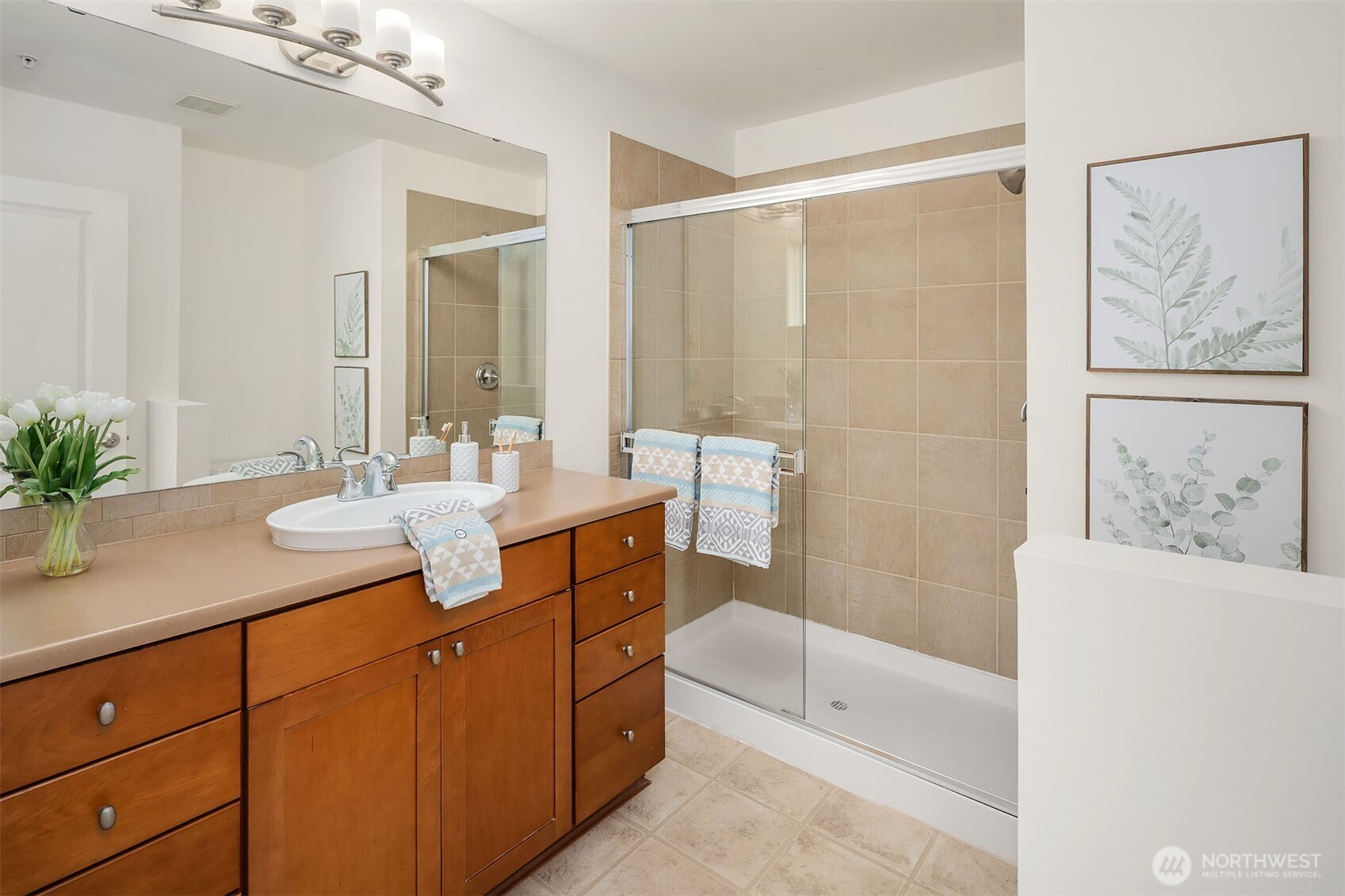 2946 SW Raymond Street #805, Seattle, WA 98126