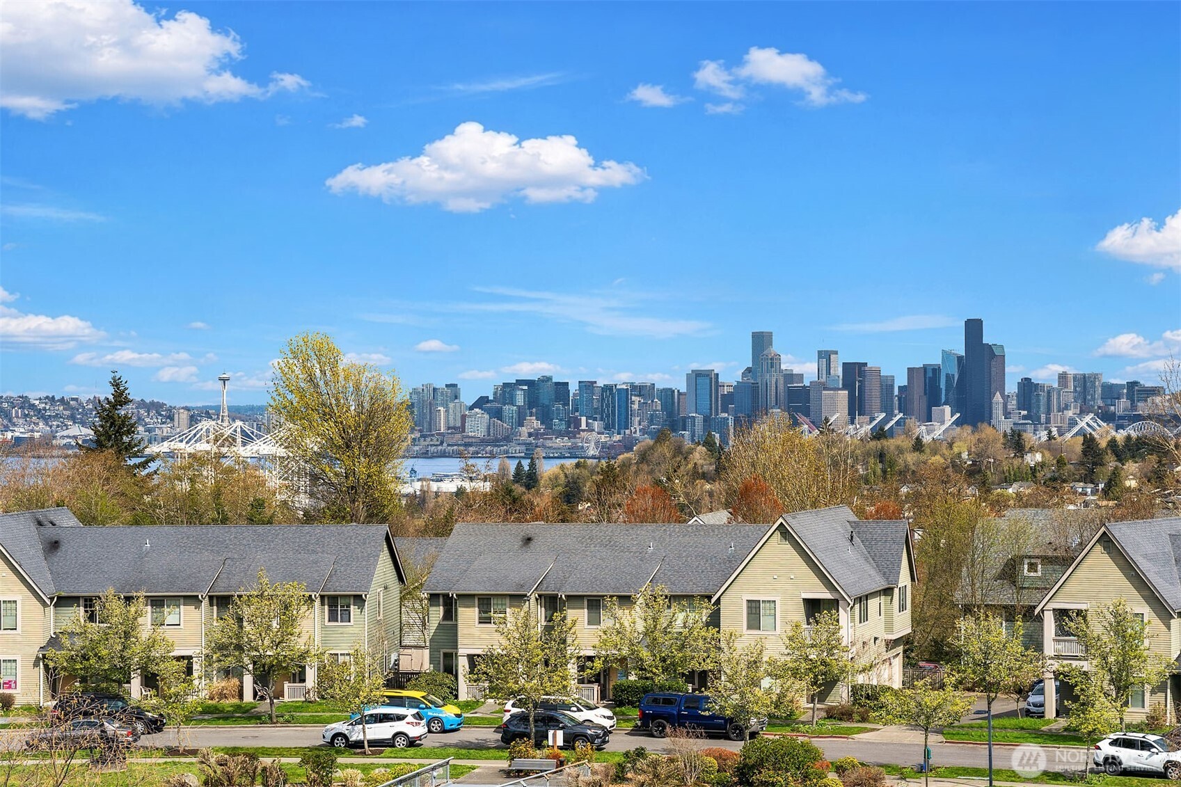 2946 SW Raymond Street #805, Seattle, WA 98126
