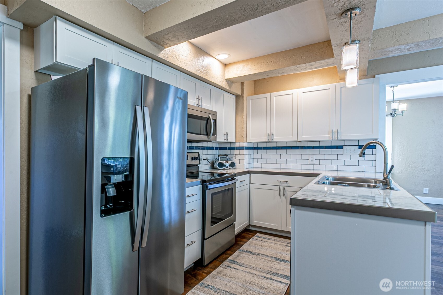 913 E McKinley Road , Tacoma, WA 98404