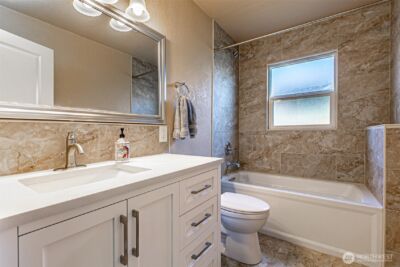 913 E McKinley Road , Tacoma, WA 98404 - Photo 27