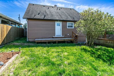 913 E McKinley Road , Tacoma, WA 98404 - Photo 30