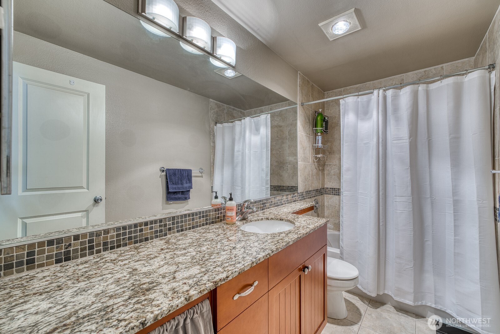 3008 N Narrows Drive #A303, Tacoma, WA 98407