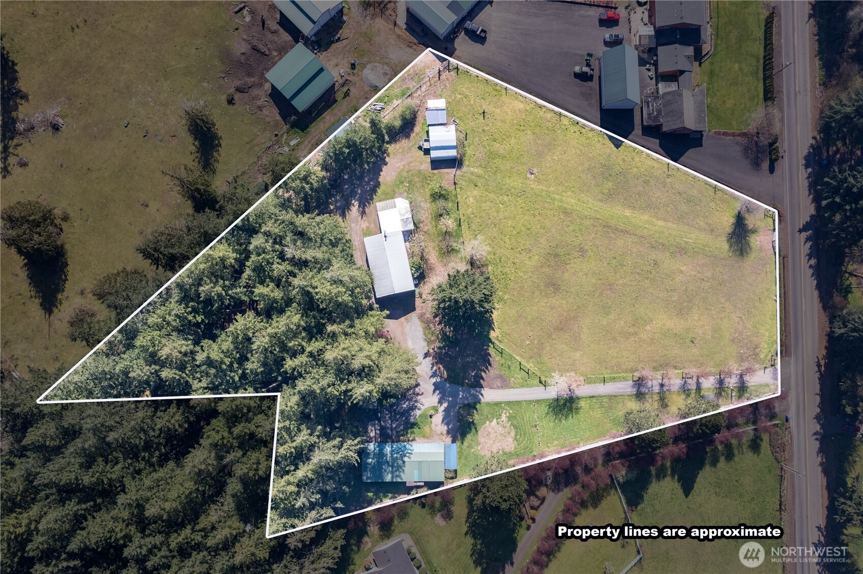 302 Studebaker Road , Castle Rock, WA 98611