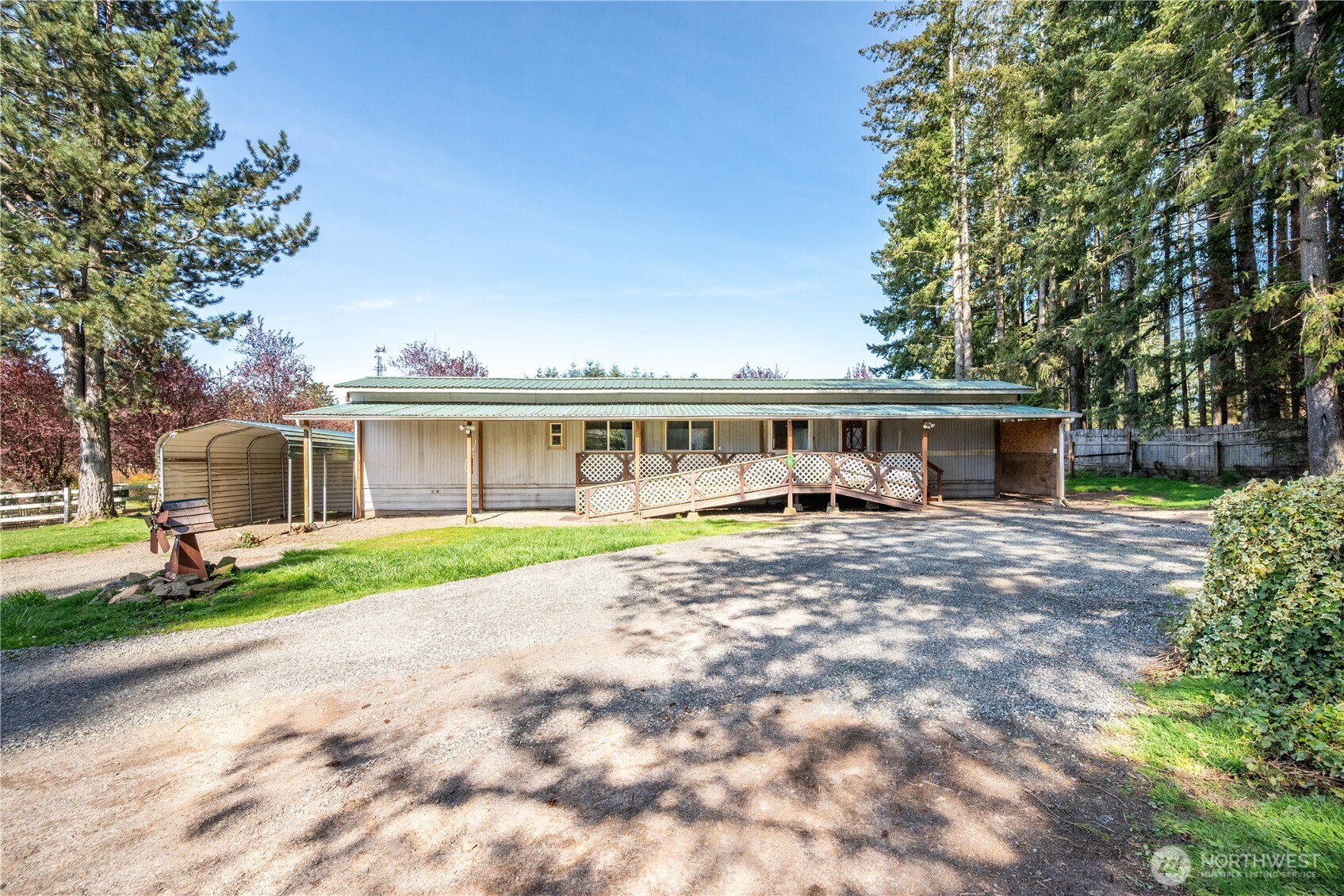 302 Studebaker Road , Castle Rock, WA 98611