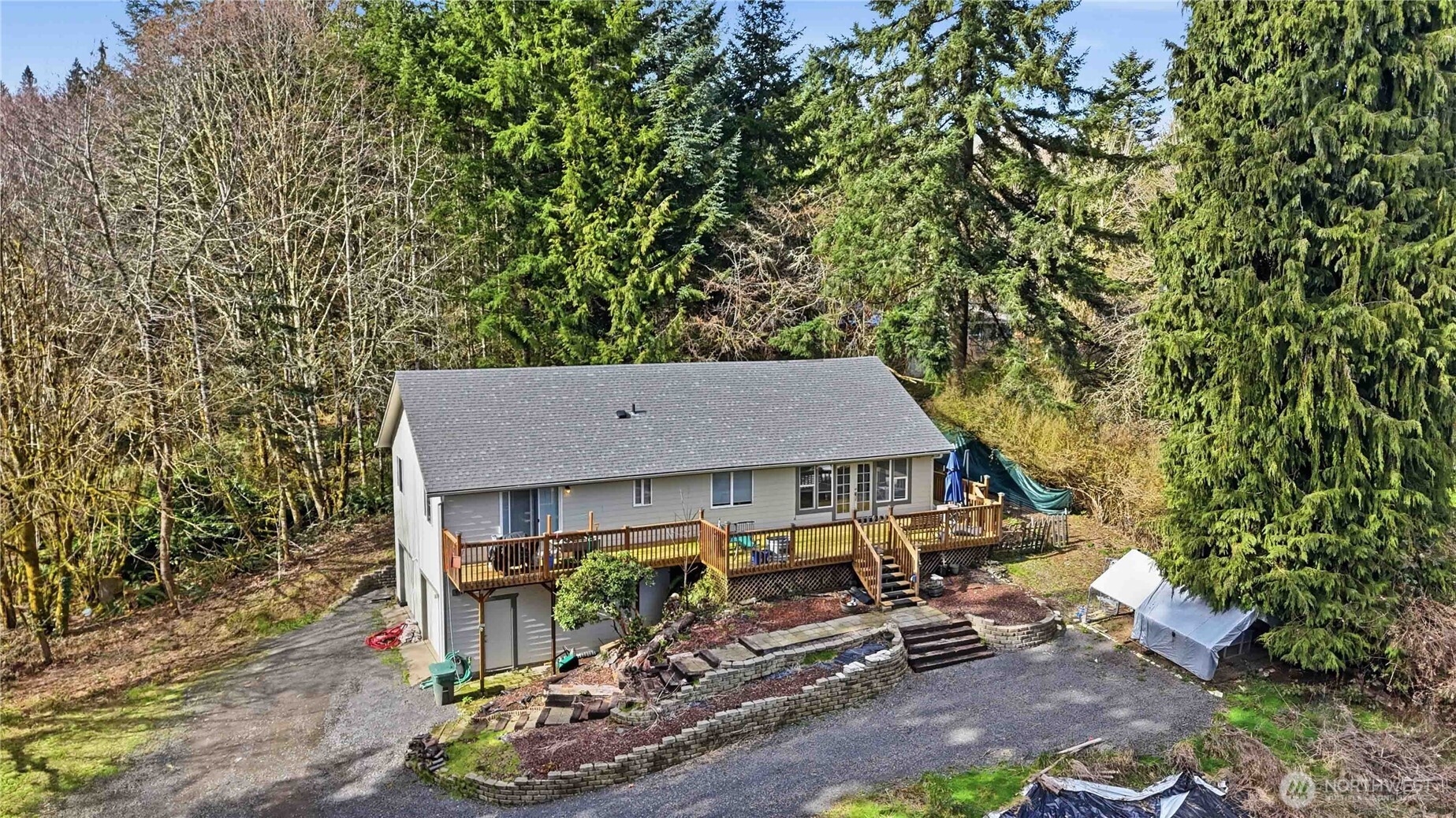 421 McAdams Road E, Longview, WA 98632