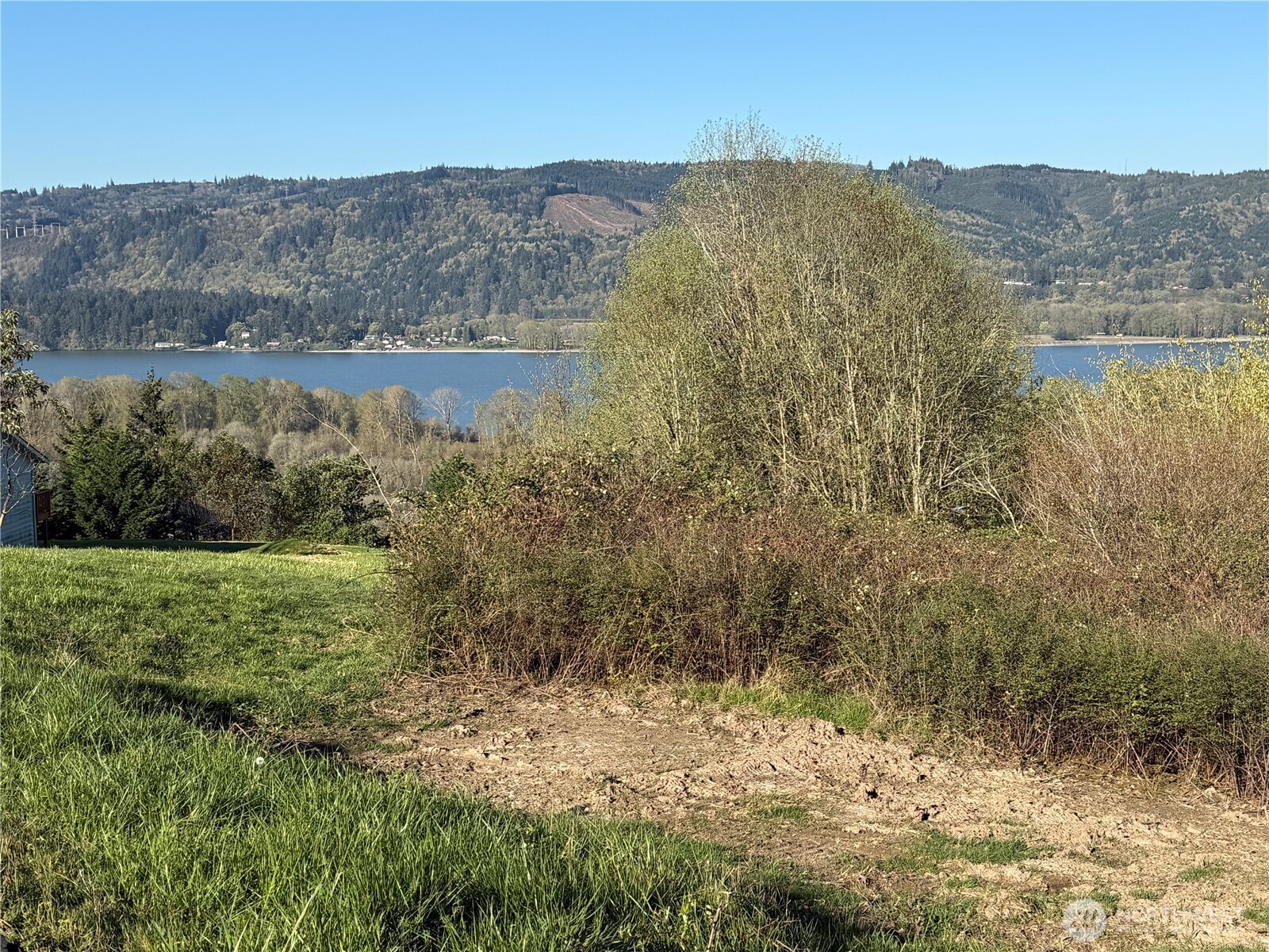 420 Topeka Road , Kelso, WA 98626