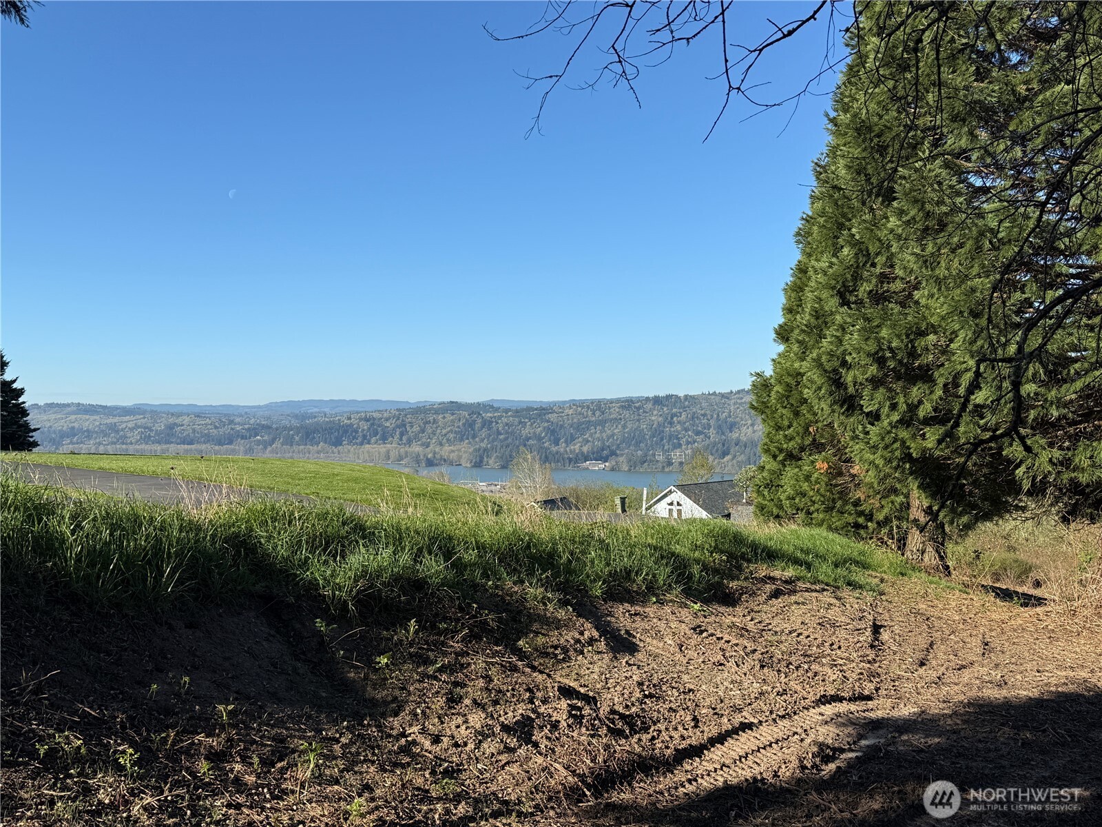 420 Topeka Road , Kelso, WA 98626