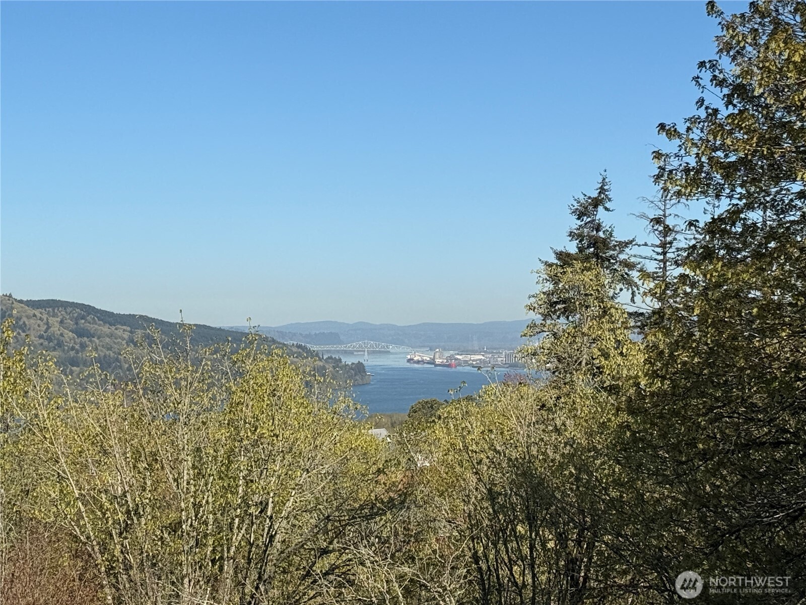 420 Topeka Road , Kelso, WA 98626