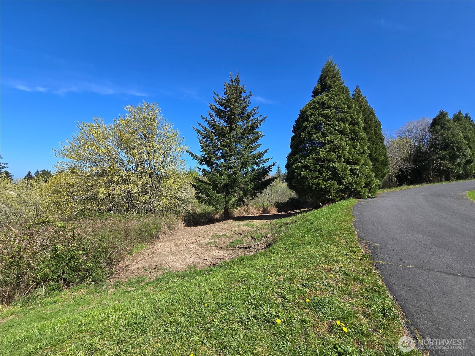 420 Topeka Road , Kelso, WA 98626