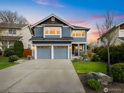 8902 NE 178th St , Bothell, WA 98011