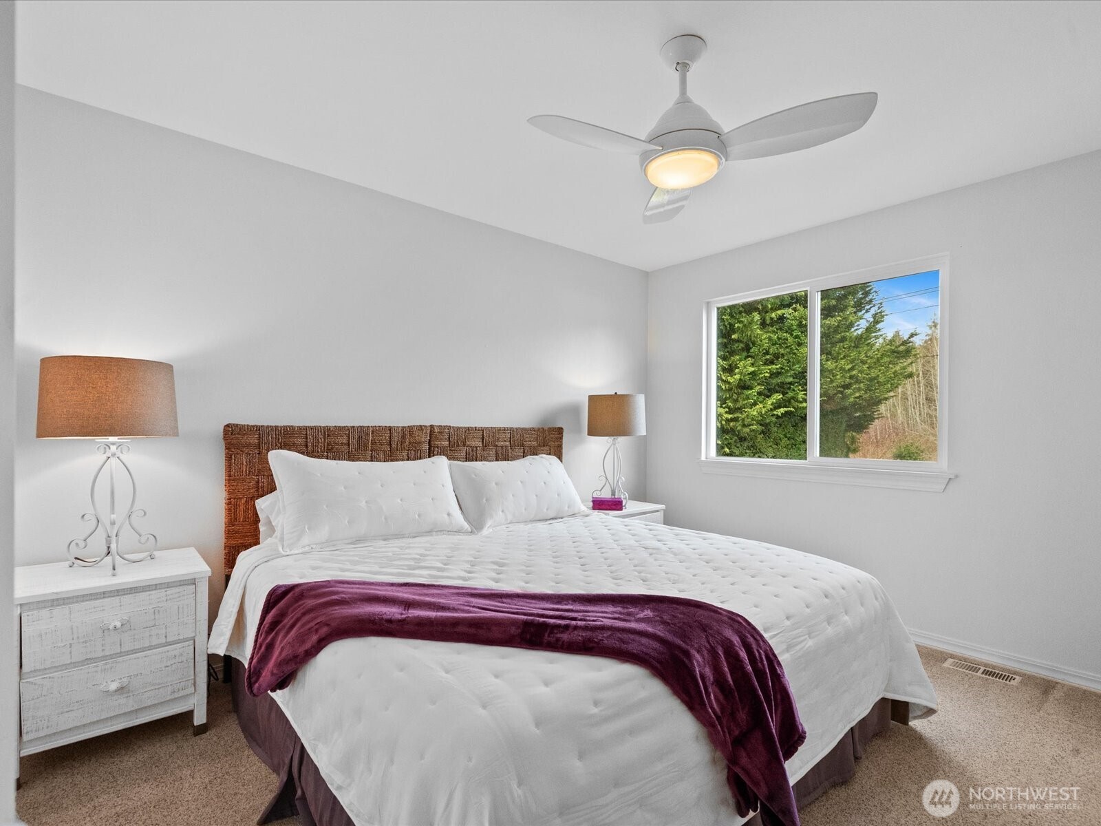 8902 NE 178th St , Bothell, WA 98011