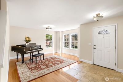 19802 101st Street E, Bonney Lake, WA 98391 - Photo 2