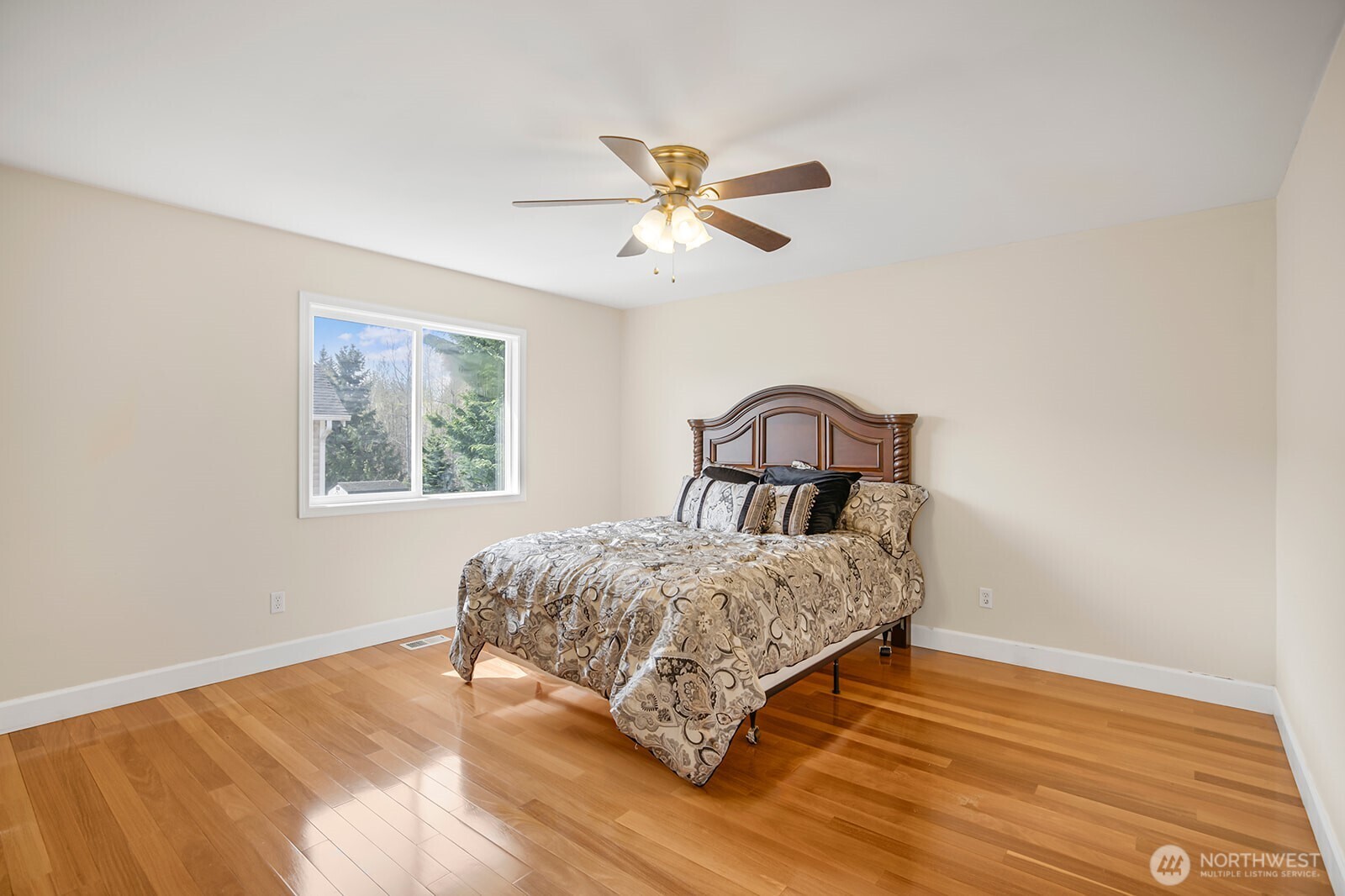 19802 101st Street E, Bonney Lake, WA 98391